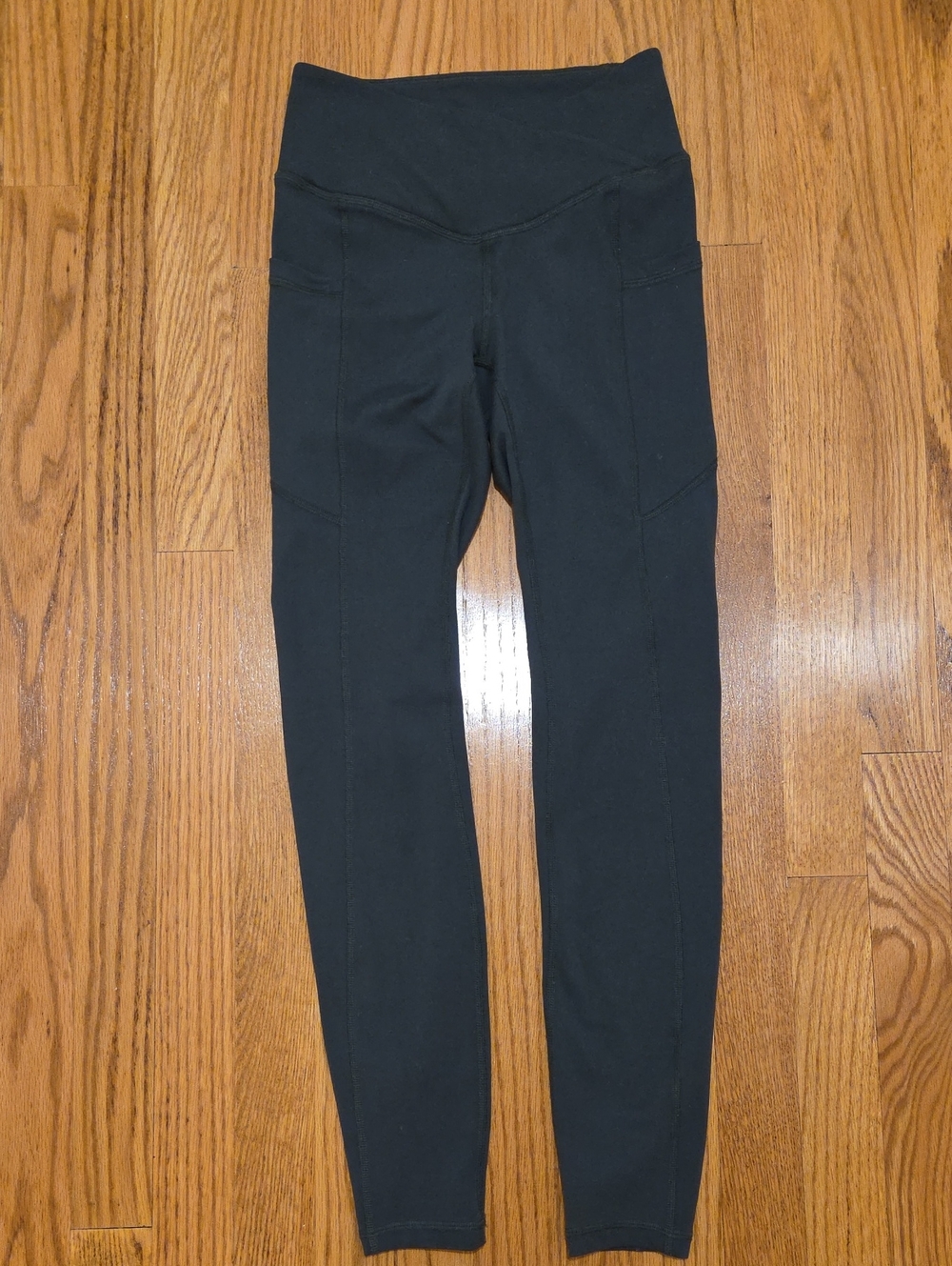 Gilly Hicks leggings, sz S